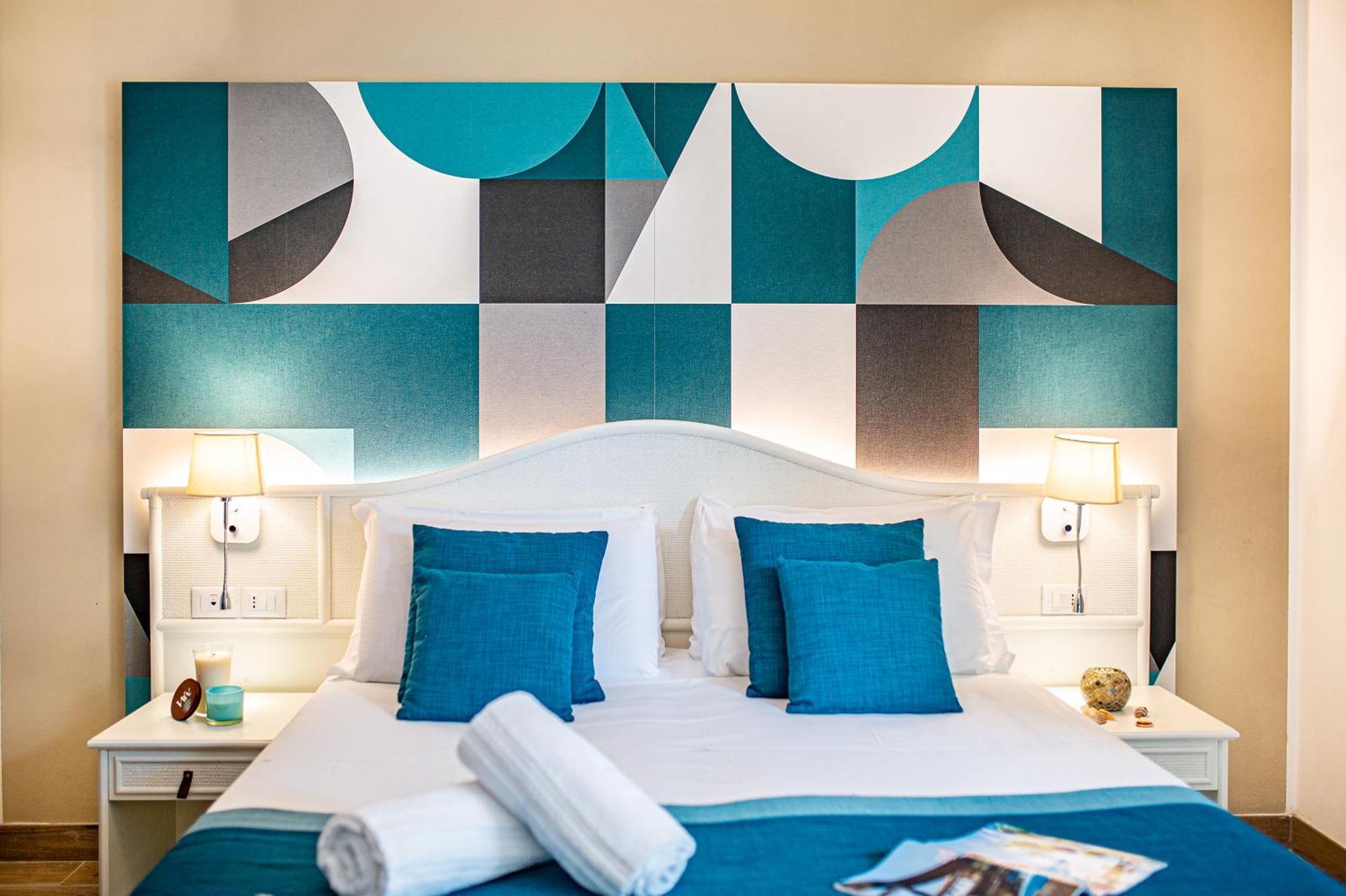 Capitol Hotel 4*