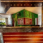 Hotel Capitol